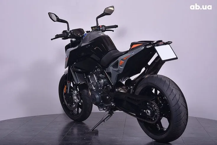 KTM 790 Image 8